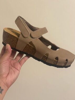 Plakton Closed Toe Fisherman Sandals Tan Leather Cork Comfort EU 38